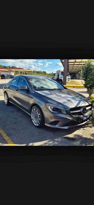 MERCEDES-BENZ CLA 200 1.6 URBAN 16V FLEX 4P AUTOMÁTICO MERCEDES-BENZ CLA 200 1.6 URBAN 16V FLEX 4P AUTOMÁTICO
